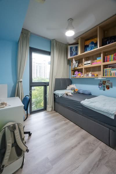 The Lakefront Residences, 42 Lakeside Drive, 3 Bedrooms, 990 sqft, Condominium For Sale, by Charles Goy, 500113666 - Bedroom - PropertyGuru.com.sg