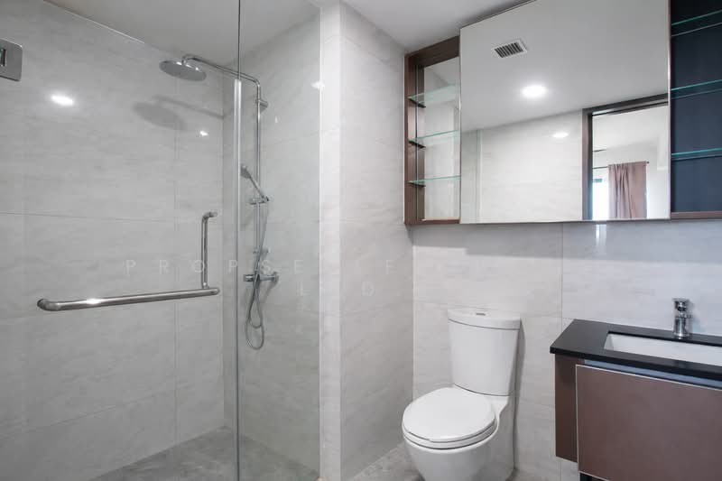 Normanton Park, 47 Normanton Park, 1 Bedroom, 527 sqft, Apartment For Sale, by Warren Chan, 500113675 - Bathroom - PropertyGuru.com.sg