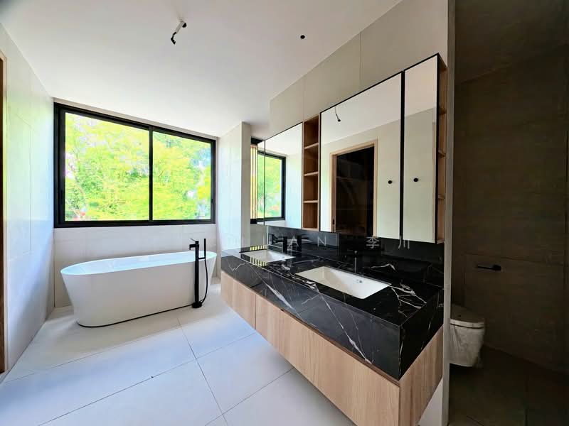 Semi-Detached @ Kheam Hock Road, Kheam Hock Road, 6 Bedrooms, 8,562 sqft, Semi-Detached House For Sale, by Li Chuan 李川, 500113680 - Bathroom - PropertyGuru.com.sg