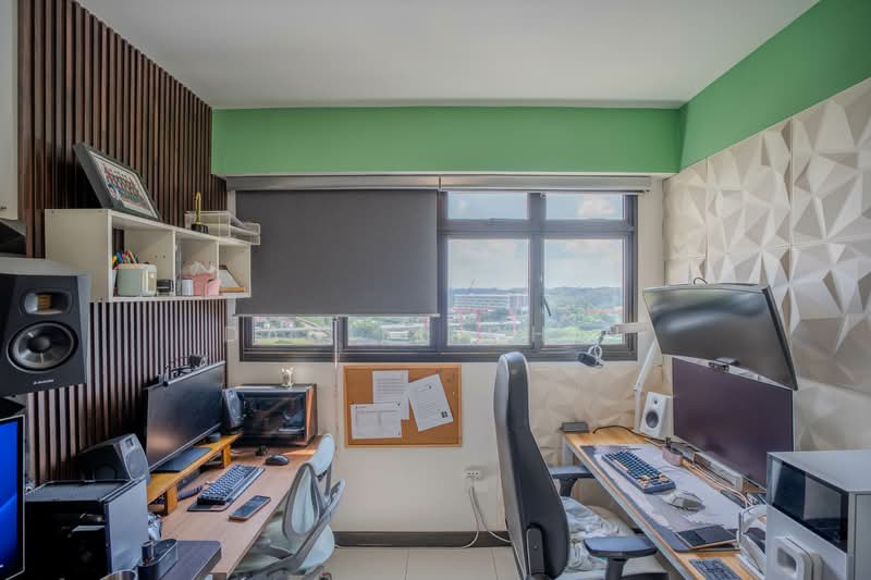 166A Teck Whye Crescent, 166A Teck Whye Crescent, 2 Bedrooms, 731 sqft, HDB Flat For Sale, by Daniel Chin, 500113682 - Study - PropertyGuru.com.sg