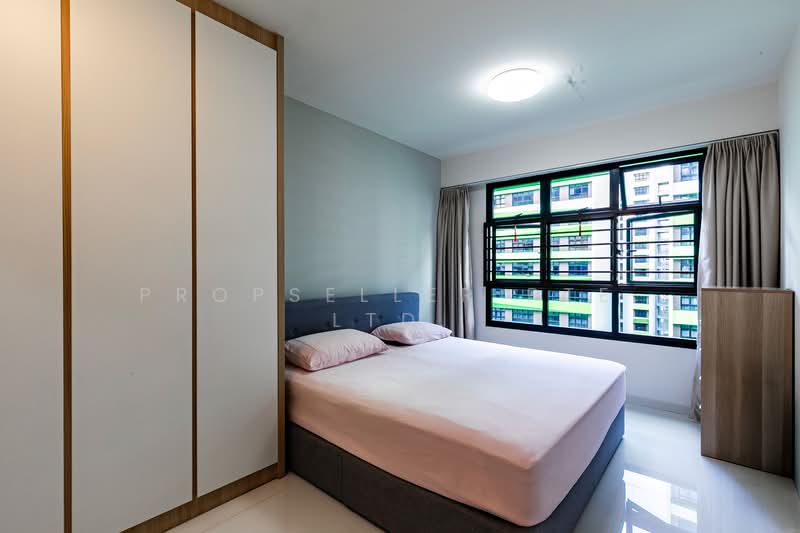605A Tampines Street 61, 605A Tampines Street 61, 3 Bedrooms, 990 sqft, HDB Flat For Sale, by PROPSELLER PTE. LTD., 500113685 - Bedroom - PropertyGuru.com.sg
