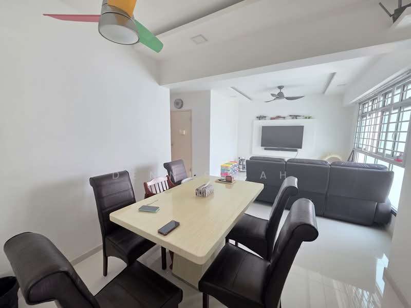 633B Senja Green, 633B Senja Road, 3 Bedrooms, 1,001 sqft, HDB Flat For Sale, by Dennis Mah, 500113697 - Living Room - PropertyGuru.com.sg