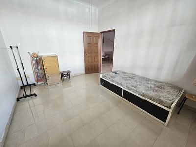 For Rent - Chapel Close