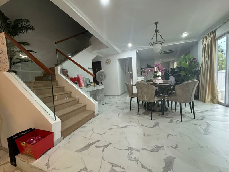 LANDED7772 @ Renovated 3-stry corner terrace at D19, , 5 Bedrooms, 4,000 sqft, Corner Terrace For Sale, by Jasarine Lee, 500113706 - Interior - PropertyGuru.com.sg