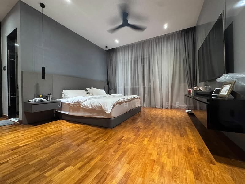 ⭐️⭐️LANDED7772 @ Renovated 3.5 Storey Inter Terrace, , 4 Bedrooms, 3,500 sqft, Terraced House For Sale, by Jasarine Lee, 500113724 - Bedroom - PropertyGuru.com.sg