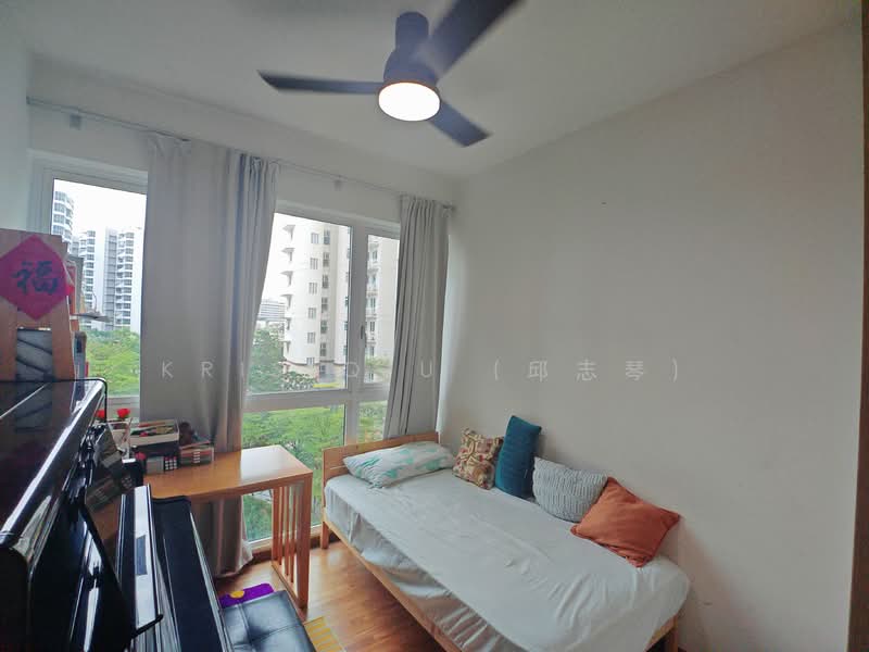 Waterview, 73 Tampines Avenue 1, 2 Bedrooms, 786 sqft, Condominium For Rent, by Kris Qiu (邱志琴), 500113727 - Bedroom - PropertyGuru.com.sg