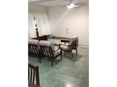 For Rent - 2 Queen's Road