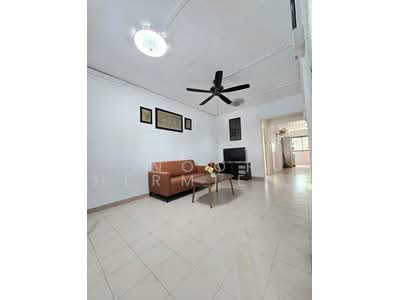 For Sale - 275 Tampines Street 22