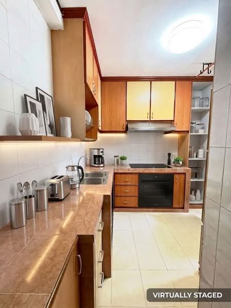 182 Jelebu Road, 182 Jelebu Road, 3 Bedrooms, 980 sqft, HDB Flat For Sale, by Bernard Lim, 500113759 - Kitchen - PropertyGuru.com.sg