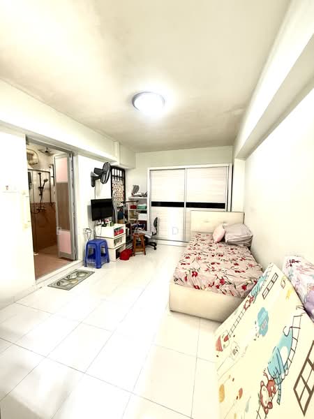 182 Jelebu Road, 182 Jelebu Road, 3 Bedrooms, 980 sqft, HDB Flat For Sale, by Bernard Lim, 500113759 - Bedroom - PropertyGuru.com.sg