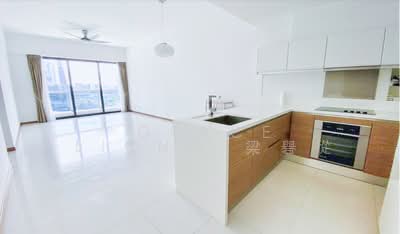 For Sale - ❤️Spacious 2 Bedroom in the heart of CBD❤️