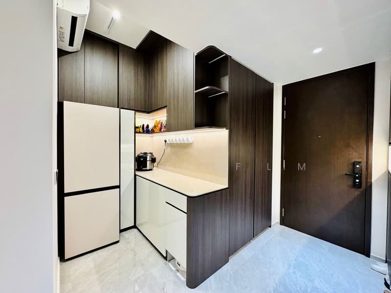 Tembusu Grand, 94 Jalan Tembusu, 2 Bedrooms, 743 sqft, Condominium For Sale, by Raycher MF Lim, 500113777 - Kitchen - PropertyGuru.com.sg