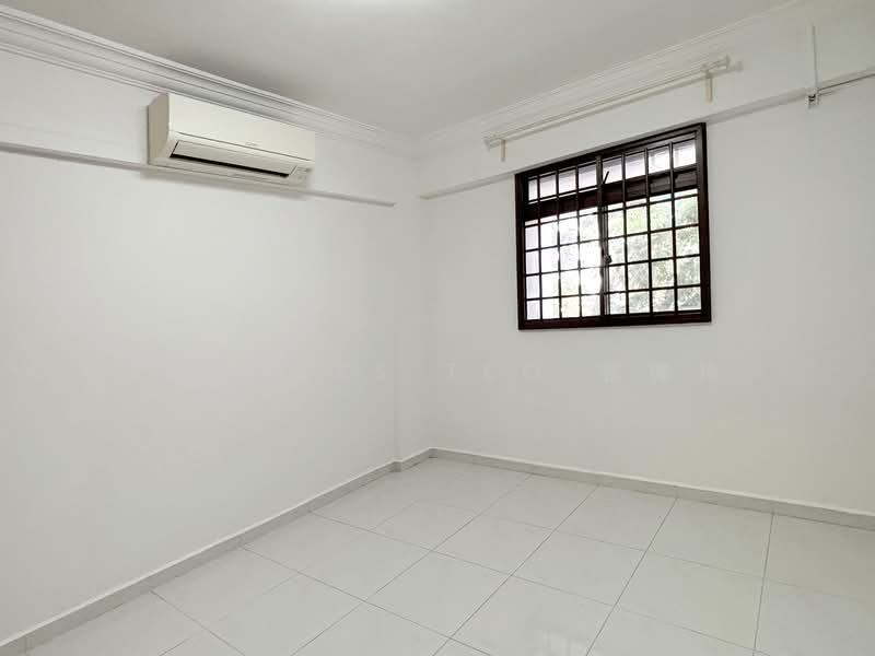 217 Bedok North Street 1, 217 Bedok North Street 1, 2 Bedrooms, 732 sqft, HDB Flat For Sale, by Frances Teo 张佩玲, 500113783 - Interior - PropertyGuru.com.sg