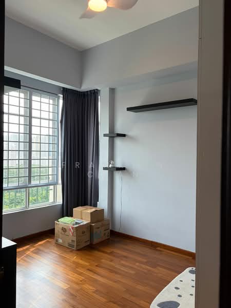 Cavendish Park, 16 Pine Grove, 2 Bedrooms, 1,141 sqft, Condominium For Sale, by Franklin Chan, 500113787 - Bedroom - PropertyGuru.com.sg