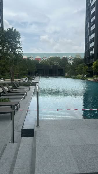 Tembusu Grand, 94 Jalan Tembusu, 1 Bedroom, 646 sqft, Condominium For Sale, by Bernard Lai, 500113798 - Pool - PropertyGuru.com.sg
