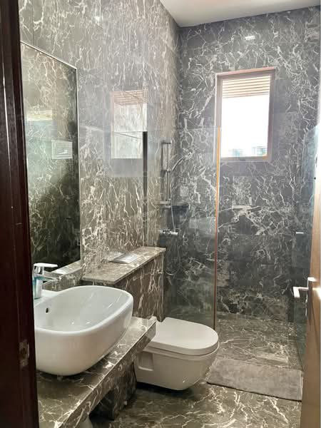 Woo Mon Chew Road, , 3 Bedrooms, 2,350 sqft, Terraced House For Rent, by Josephine Lim J R 林婕容 (区域分行董事 ), 500113804 - Bathroom - PropertyGuru.com.sg