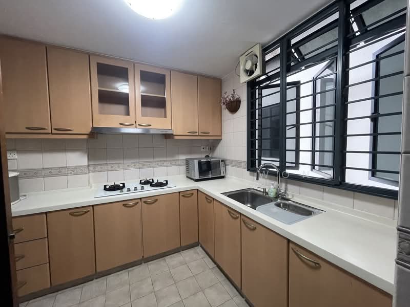 Regentville, 2 Hougang Street 92, 3 Bedrooms, 1,152 sqft, Condominium For Rent, by Priscillia Wong, 500113809 - Kitchen - PropertyGuru.com.sg