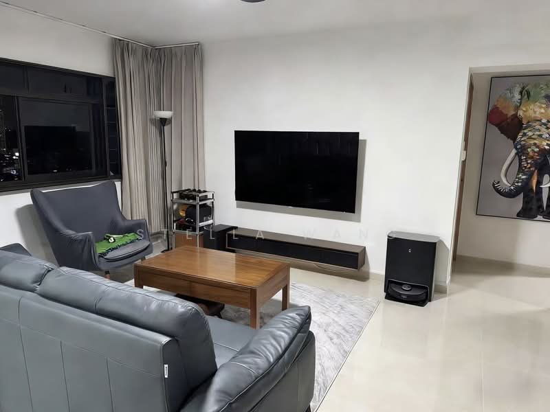 38 Jalan Rumah Tinggi, 38 Jalan Rumah Tinggi, Room Rental, 130 sqft, HDB Flat For Rent, by Stella Wang, 500113828 - Living Room - PropertyGuru.com.sg