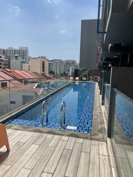 #1 Loft, 1 Lorong 24 Geylang, 2 Bedrooms, 570 sqft, Apartment For Rent, by Kelly Tai, 500113829 - Pool - PropertyGuru.com.sg