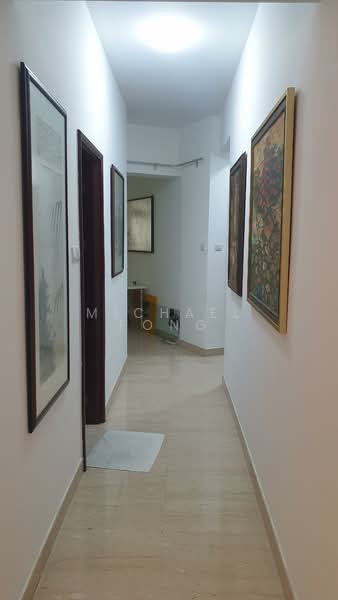 The Hillside, 343 Upper Bukit Timah Road, 3 Bedrooms, 1,528 sqft, Condominium For Rent, by Michael Fong, 500113834 - Corridor - PropertyGuru.com.sg