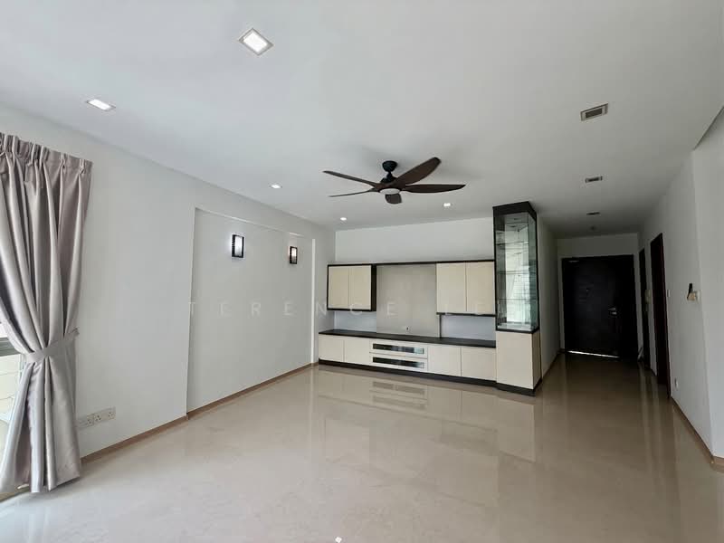 The Clearwater, 4 Bedok Reservoir View, 3 Bedrooms, 1,356 sqft, Condominium For Rent, by Terence Lee, 500113840 - Living Room - PropertyGuru.com.sg
