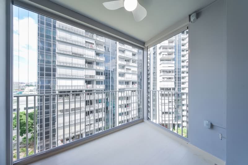 The Florence Residences, 85 Hougang Avenue 2, 3 Bedrooms, 1,001 sqft, Condominium For Sale, by Samuel Sim, 500113850 - Balcony - PropertyGuru.com.sg