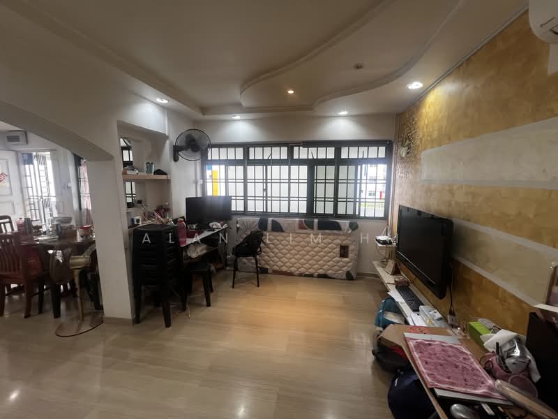126 Rivervale Street, 126 Rivervale Street, 3 Bedrooms, 1,076 sqft, HDB Flat For Sale, by Alan Lim HM, 500113853 - Living Room - PropertyGuru.com.sg
