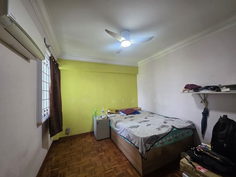 Orchid Park Condominium, 81 Yishun Street 81, 3 Bedrooms, 1,249 sqft, Condominium For Sale, by PN. Vijay, 500113858 - Bedroom - PropertyGuru.com.sg