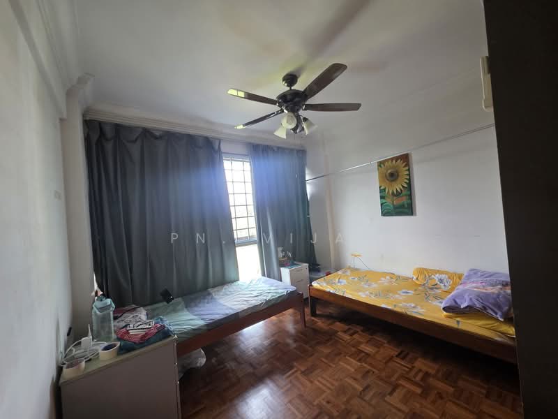Orchid Park Condominium, 81 Yishun Street 81, 3 Bedrooms, 1,249 sqft, Condominium For Sale, by PN. Vijay, 500113858 - Bedroom - PropertyGuru.com.sg