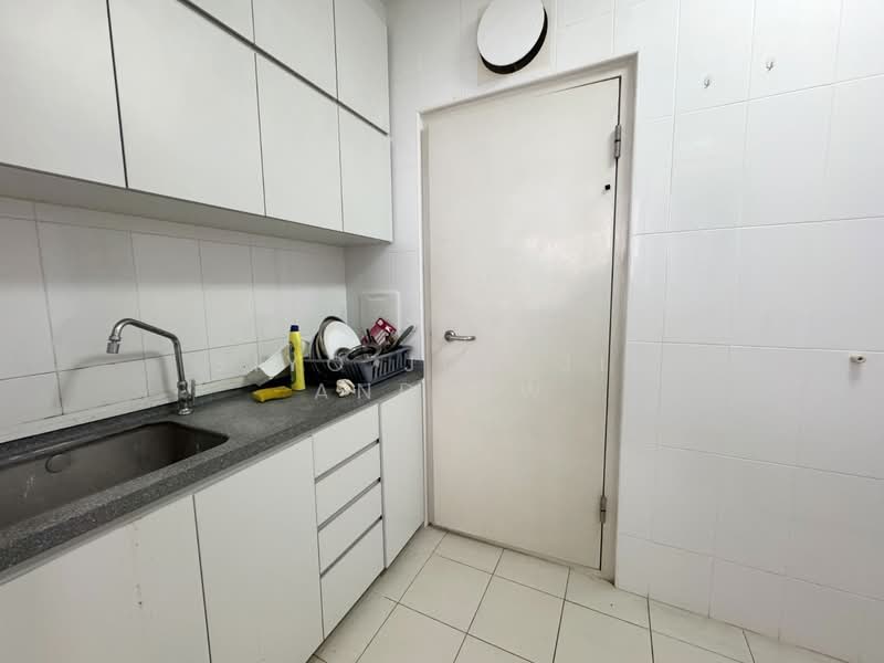 312B Clementi Avenue 4, 312B Clementi Avenue 4, 2 Bedrooms, 743 sqft, HDB Flat For Rent, by Siyo Jun Jie Andrew, 500113871 - Kitchen - PropertyGuru.com.sg