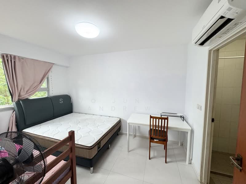 312B Clementi Avenue 4, 312B Clementi Avenue 4, 2 Bedrooms, 743 sqft, HDB Flat For Rent, by Siyo Jun Jie Andrew, 500113871 - Bedroom - PropertyGuru.com.sg