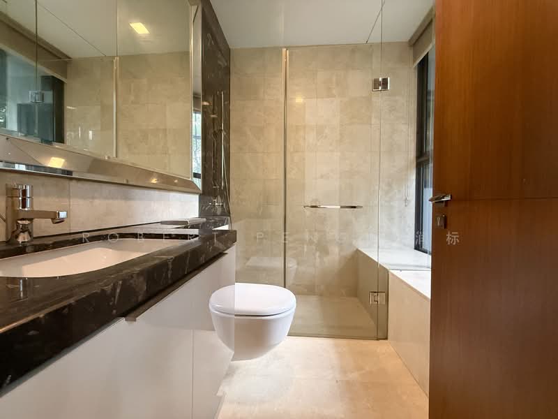 One Balmoral, 1A Balmoral Road, 3 Bedrooms, 1,410 sqft, Condominium For Rent, by Robert Peng 彭润标, 500113877 - Bathroom - PropertyGuru.com.sg