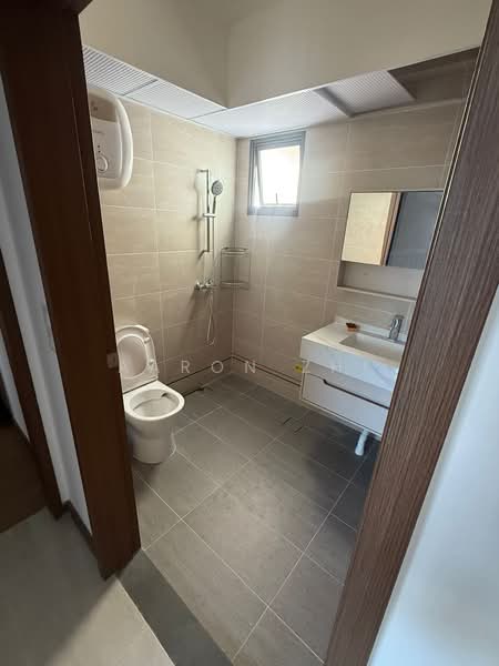 244A Tengah Central, 244A Tengah Central, Room Rental, 90 sqft, HDB Flat For Rent, by Aaron Zhi, 500113883 - Bathroom - PropertyGuru.com.sg