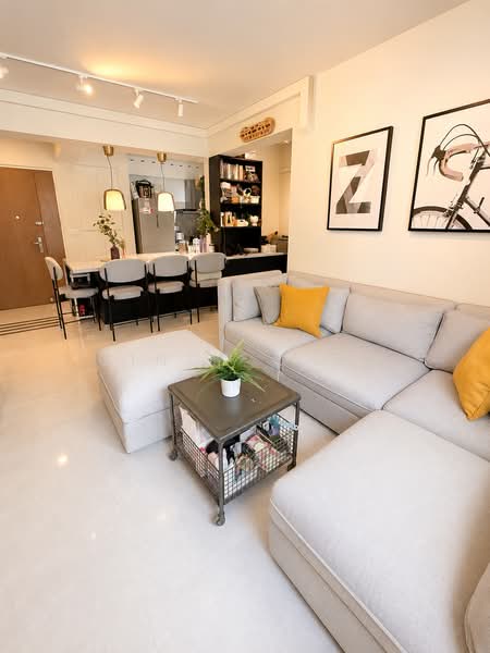 115A Alkaff Crescent, 115A Alkaff Crescent, 2 Bedrooms, 732 sqft, HDB Flat For Sale, by Cindy Chua, 500113891 - Living Room - PropertyGuru.com.sg