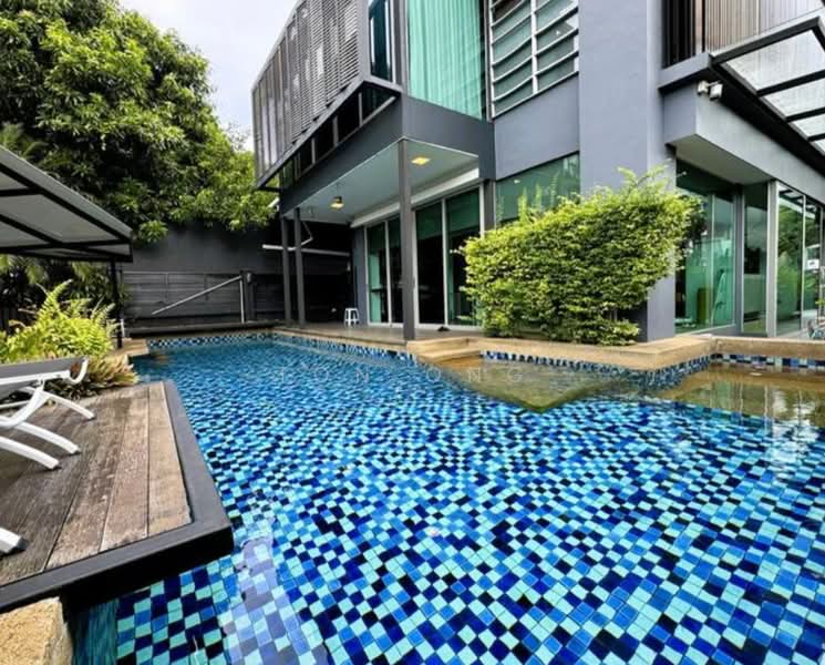 ⭐LEGACY HOMES⭐ Classy detached house with resort vibes, Jalan Paras/Jalan Selamat/Jalan Senang/Jalan Grisek/Jalan Selamat, 4 Bedrooms, 3,466 sqft, Detached House For Sale, by Ton Ong, 500113894 - Exterior - PropertyGuru.com.sg