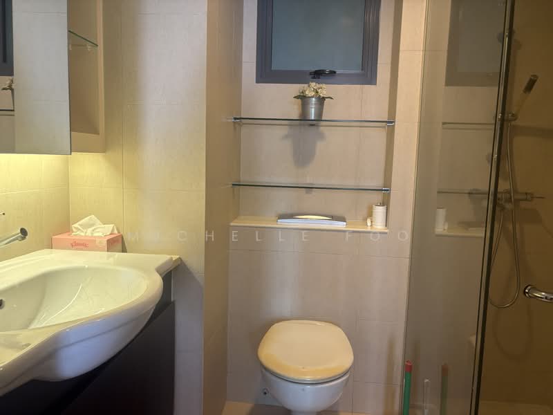 Pinnacle @ Duxton, 1A Cantonment Road, 3 Bedrooms, 1,001 sqft, HDB Flat For Sale, by Michelle Foo, 500113900 - Bathroom - PropertyGuru.com.sg