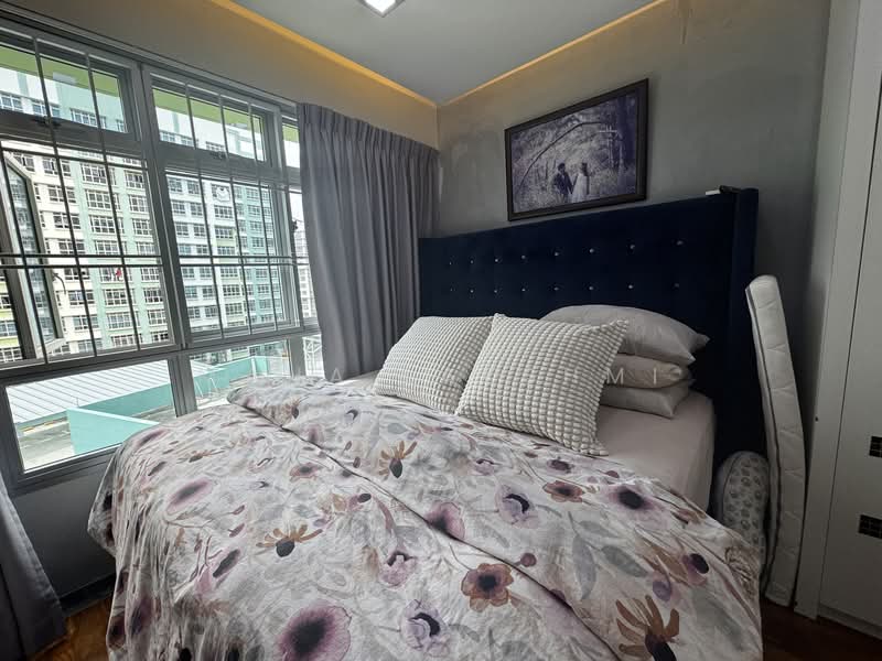 210A Compassvale Lane, 210A Compassvale Lane, 3 Bedrooms, 1,001 sqft, HDB Flat For Sale, by MAHA LAKSHMI, 500113906 - Bedroom - PropertyGuru.com.sg