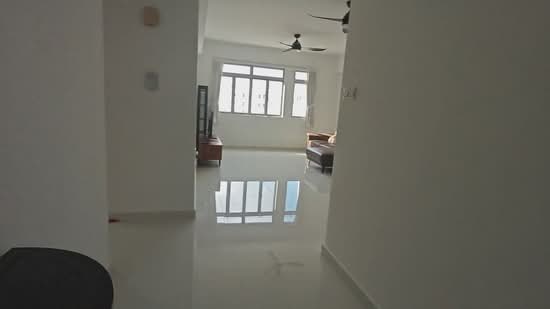 Avila Gardens, 19 Flora Road, 2 Bedrooms, 898 sqft, Condominium For Sale, by Fengwen Kong (Feng), 500113909 - PropertyGuru.com.sg