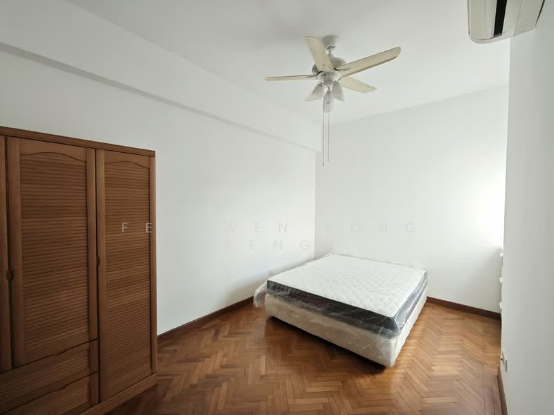 Avila Gardens, 19 Flora Road, 2 Bedrooms, 898 sqft, Condominium For Sale, by Fengwen Kong (Feng), 500113909 - 2nd bedroom - PropertyGuru.com.sg