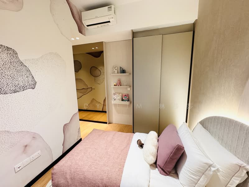 The Hillshore, 292 Pasir Panjang Rd, 2 Bedrooms, 743 sqft, Condominium For Sale, by Sandy Lim 林莎莎, 500113911 - Bedroom - PropertyGuru.com.sg