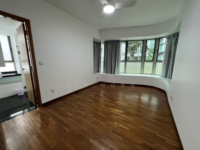 The Calrose, 511 Yio Chu Kang Road, 4 Bedrooms, 1,593 sqft, Condominium For Rent, by Jeff Hong, 500113913 - Master Bedroom  - PropertyGuru.com.sg