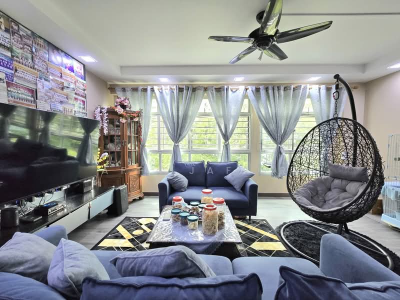 440C Fernvale Link, 440C Fernvale Link, 3 Bedrooms, 1,216 sqft, HDB Flat For Sale, by Affa Jaffar, 500113917 - Living Room - PropertyGuru.com.sg