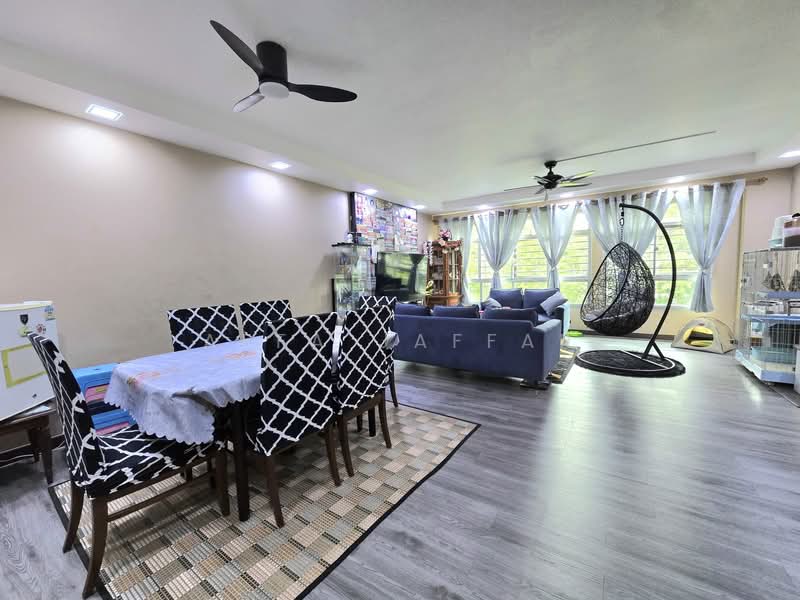 440C Fernvale Link, 440C Fernvale Link, 3 Bedrooms, 1,216 sqft, HDB Flat For Sale, by Affa Jaffar, 500113917 - Living Room - PropertyGuru.com.sg