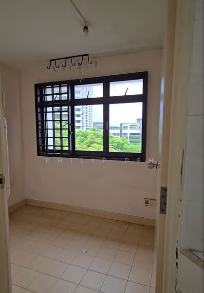 Old 3-room HDB with utility LORONG 1 TOA PAYOH, LORONG 1 TOA PAYOH, 2 Bedrooms, 850 sqft, HDB Flat For Sale, by Philip Peh, 500113921 - Interior - PropertyGuru.com.sg