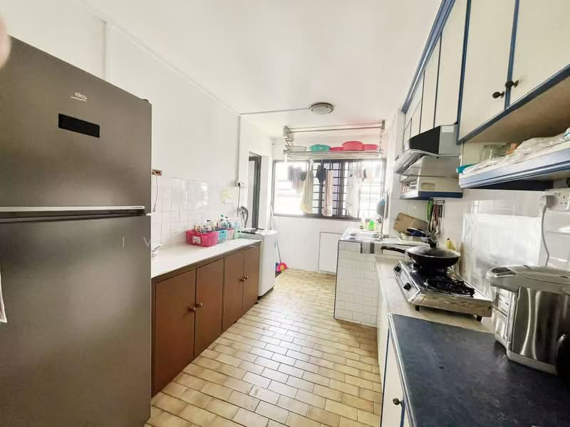 249 Yishun Avenue 9, 249 Yishun Avenue 9, 3 Bedrooms, 904 sqft, HDB Flat For Sale, by Ivy Weng 翁剑英, 500113955 - Kitchen - PropertyGuru.com.sg
