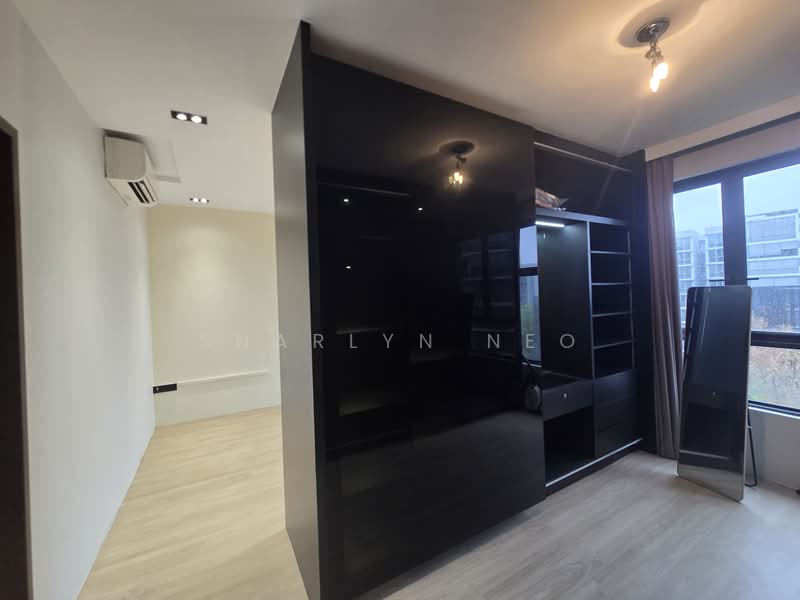 The Brownstone, 156 Canberra Drive, 3 Bedrooms, 915 sqft, Executive Condominium For Sale, by Sharlyn Neo, 500113957 - Interior - PropertyGuru.com.sg