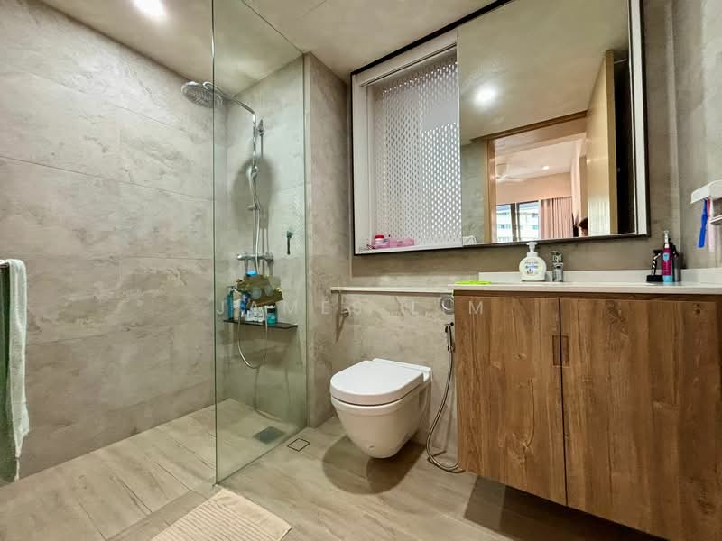 The Tre Ver, 62 Potong Pasir Avenue 1, 2 Bedrooms, 753 sqft, Condominium For Sale, by James Lim, 500113965 - Bathroom - PropertyGuru.com.sg