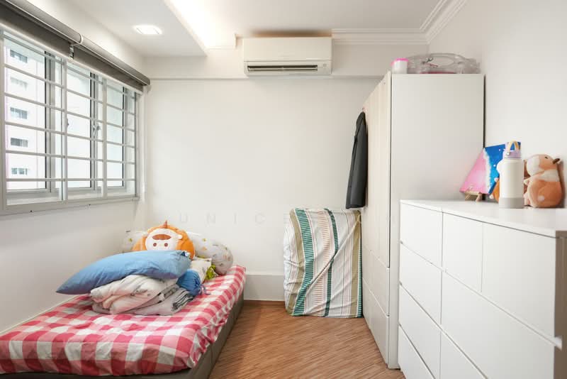 254 Tampines Street 21, 254 Tampines Street 21, 3 Bedrooms, 1,356 sqft, HDB Flat For Sale, by Eunice Goh, 500113974 - Bedroom 3 - PropertyGuru.com.sg