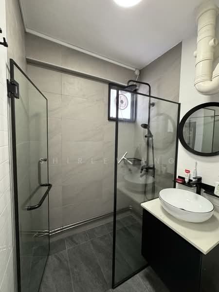 37 Telok Blangah Rise, 37 Telok Blangah Rise, 3 Bedrooms, 1,227 sqft, HDB Flat For Rent, by Shirley Ang, 500113977 - Bathroom - PropertyGuru.com.sg