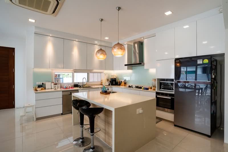 🌟Start Buy🌟Move In Ready 2 Storey Semi D At Kembangan, , 4 Bedrooms, 3,500 sqft, Semi-Detached House For Sale, by Fong Yong Ten, 500113979 - Kitchen - PropertyGuru.com.sg